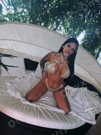 Karla, escort in Bucharest, Unirii (2/9)